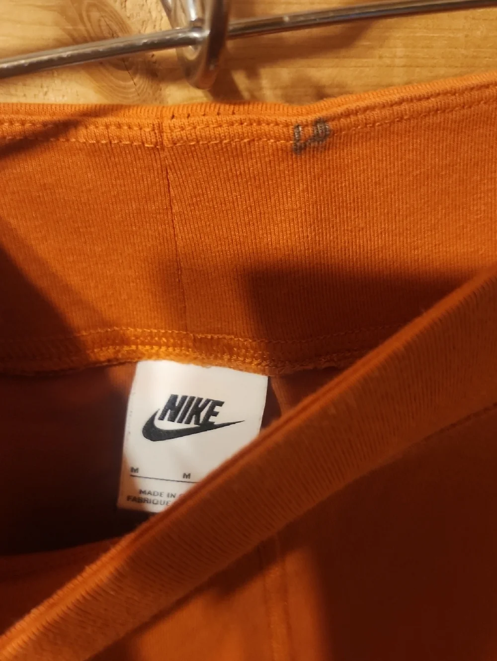 Womens Nike Leggings Size Medium Burnt Orange